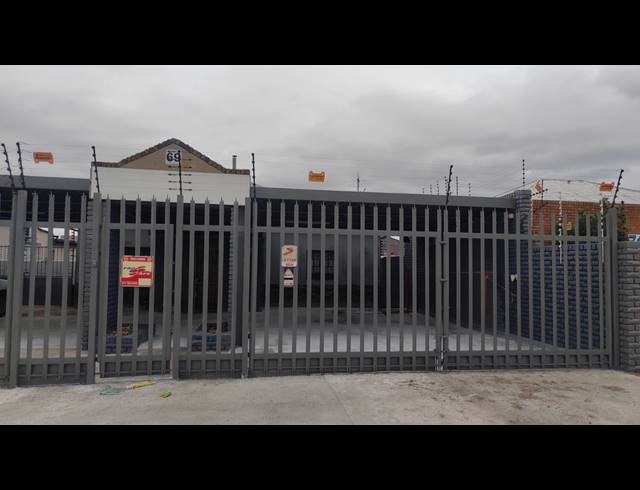 600M² BUILDING FOR SALE IN SPRINGS CENTRAL